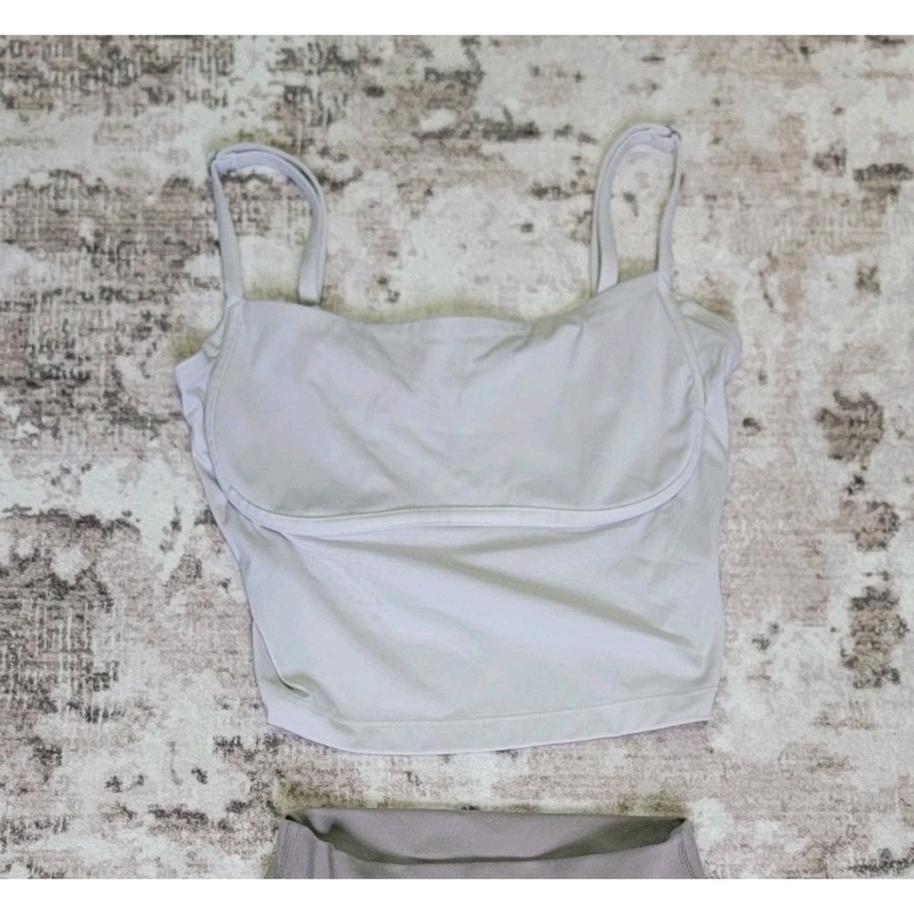Gilly Hicks Recharge Cami Tank Top Size M White Adjustable Strap Shelf Bra Crop